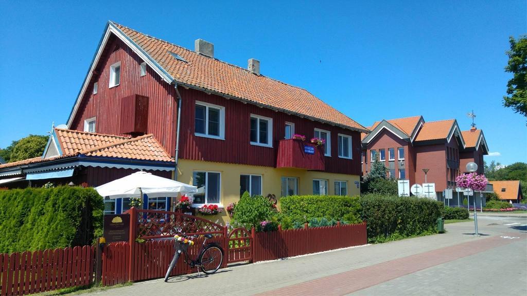 Guesthouse "Nakvyne Pas Zveja" Nagliu Street Nida Eksteriør bilde