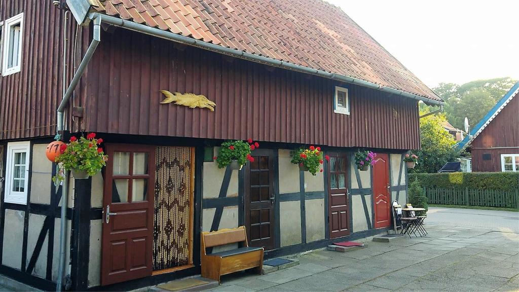 Guesthouse "Nakvyne Pas Zveja" Nagliu Street Nida Eksteriør bilde