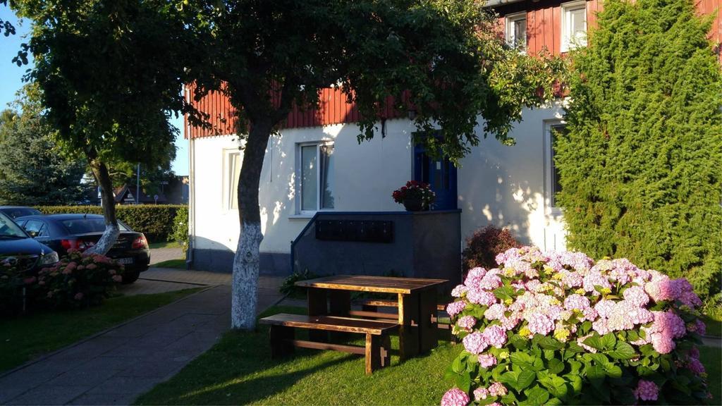 Guesthouse "Nakvyne Pas Zveja" Nagliu Street Nida Eksteriør bilde