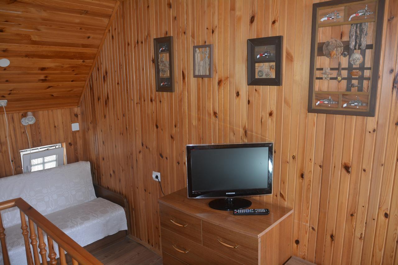 Guesthouse "Nakvyne Pas Zveja" Nagliu Street Nida Eksteriør bilde